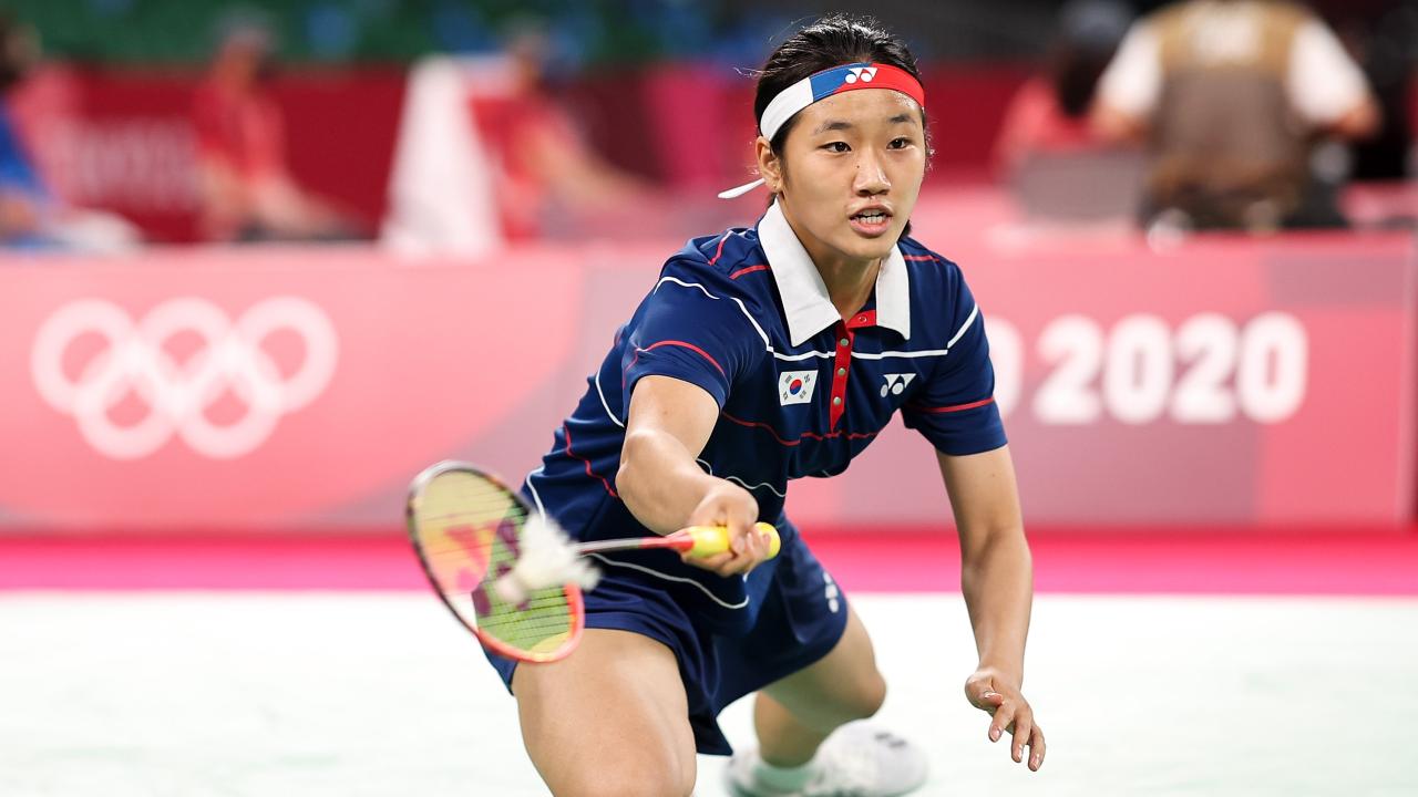 Badminton sindhu olympics singles pusarla storms into japan quarterfinal yamaguchi plays akane