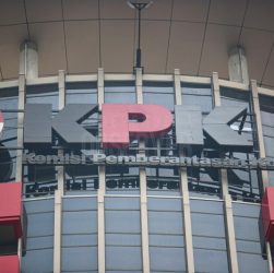 CHUTOGEL OTT KPK Pekanbaru:  Informasi lengkap tentang OTT KPK di Pekanbaru